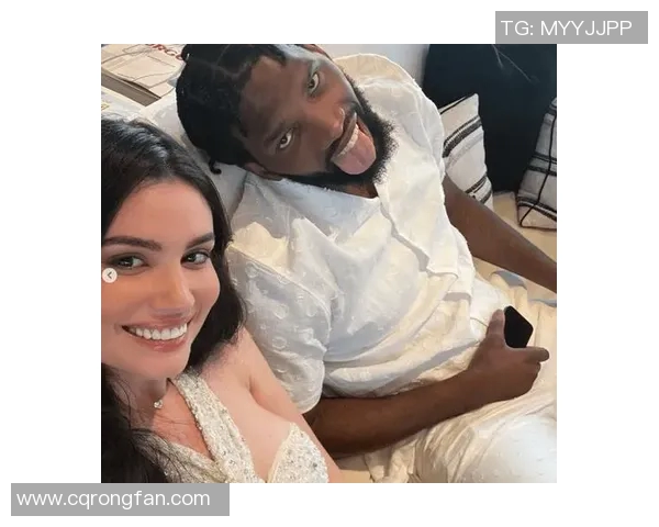 真能生，6个孩子！妻子是最美超模，总薪资将近3亿，人生赢家